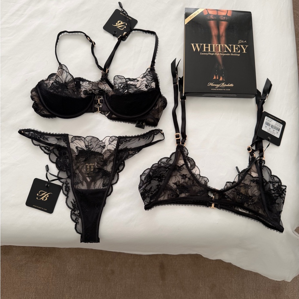 Elegant Black Lace Lingerie Set